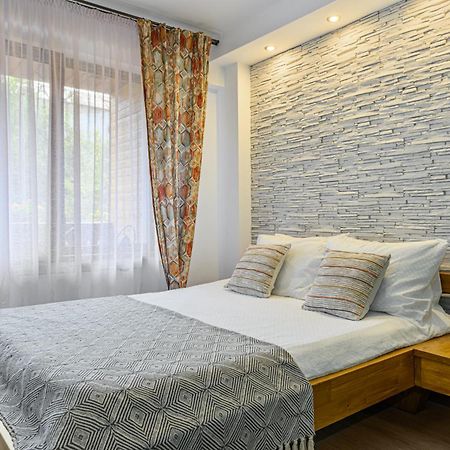 Studio Enis Poiana Brașov Zewnętrze zdjęcie